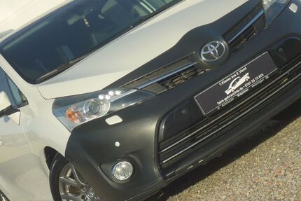 Toyota Verso 189.000 km 6.900 &euro; Freiburg 79111