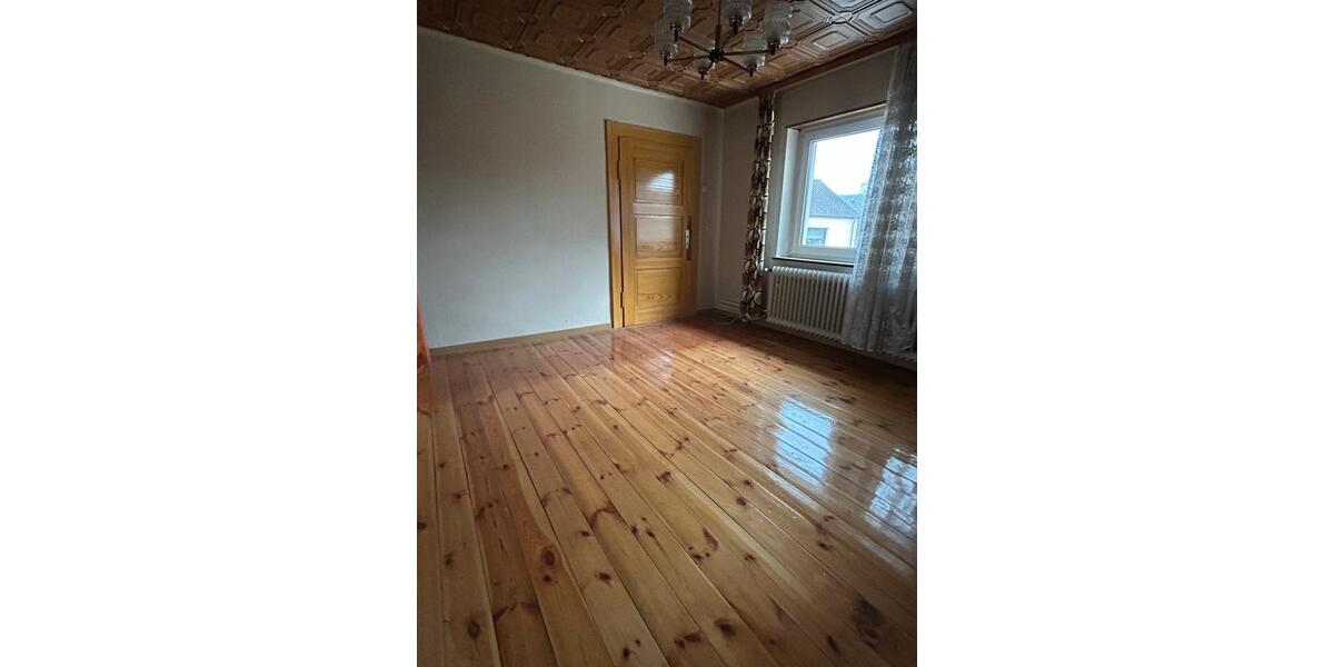Einfamilienhaus Rammelsbach - 8 Zimmer, 215 m&sup2;, 259.000&euro; | Angebot:26762894