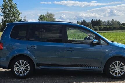 VW Touran 129.116 km 15.700 &euro; Ertingen 88521