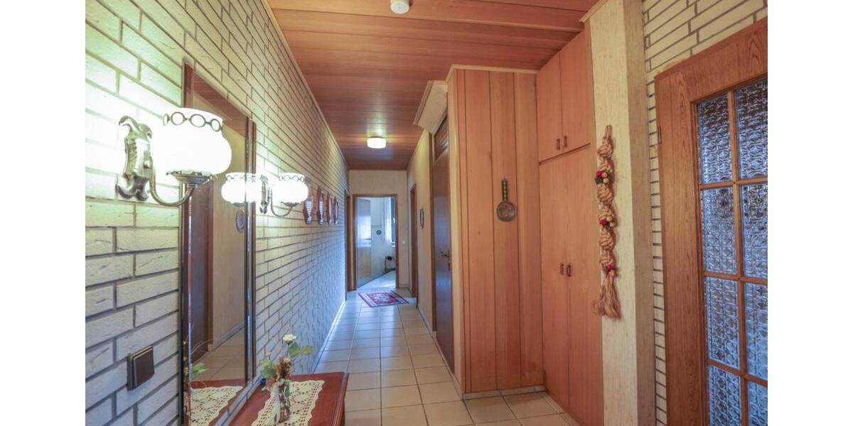 Einfamilienhaus Isenbüttel - 6 Zimmer, 170 m&sup2;, 445.000&euro; | Angebot:25233751