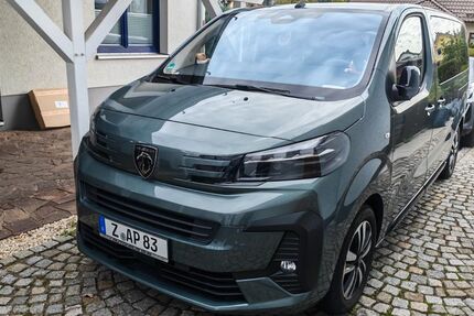 Peugeot Traveller 9.000 km 39.000 &euro; Zwickau 08060
