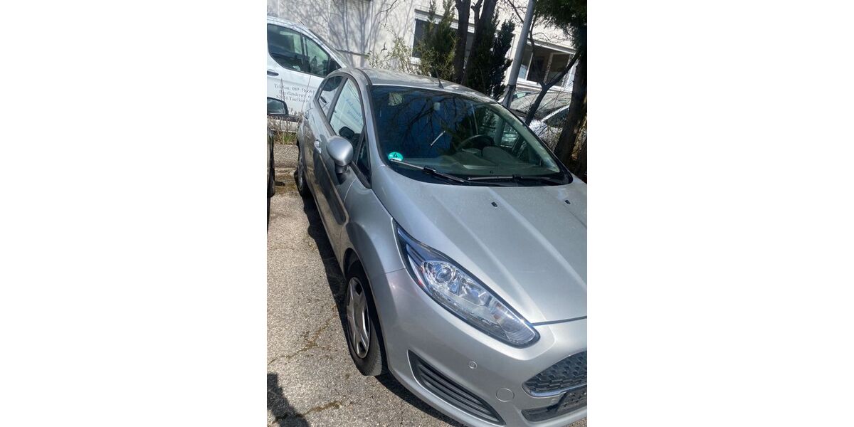 Ford Fiesta 64.732 km 5.999 &euro; München 81737
