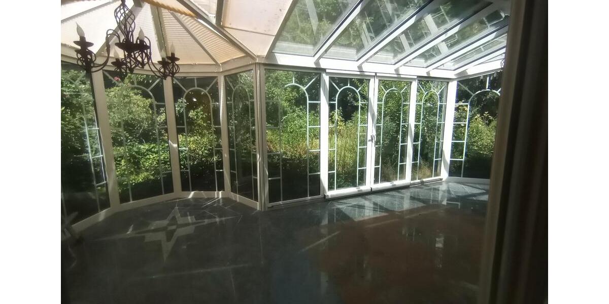 Einfamilienhaus Ranstadt - 9 Zimmer, 280 m&sup2;, 490.000&euro; | Angebot:27083584