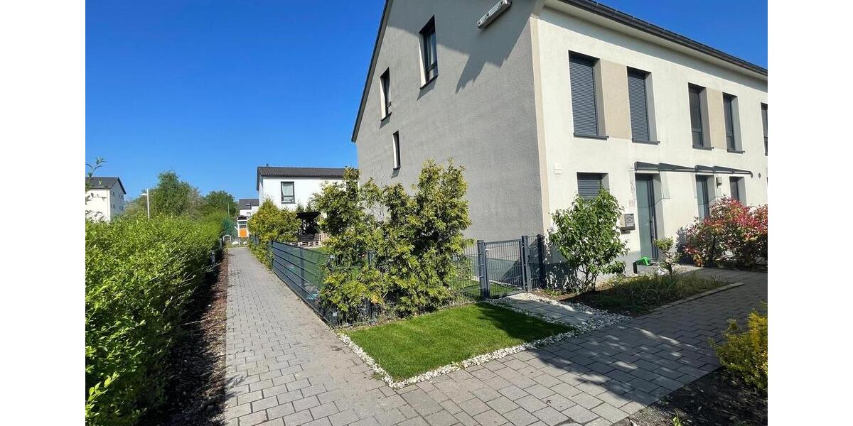 Reihenhaus Andernach - 5 Zimmer, 141 m&sup2;, 490.000&euro; | Angebot:26678851