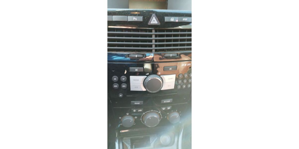 Opel Astra 100.000 km 2.500 &euro; Pfaffenweiler 79292