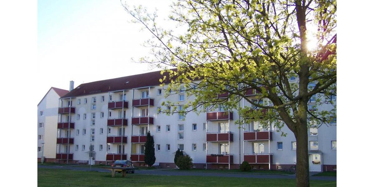 Etagenwohnung Tribsees - 2 Zimmer, 48 m&sup2;, 300&euro; | Angebot:23874363