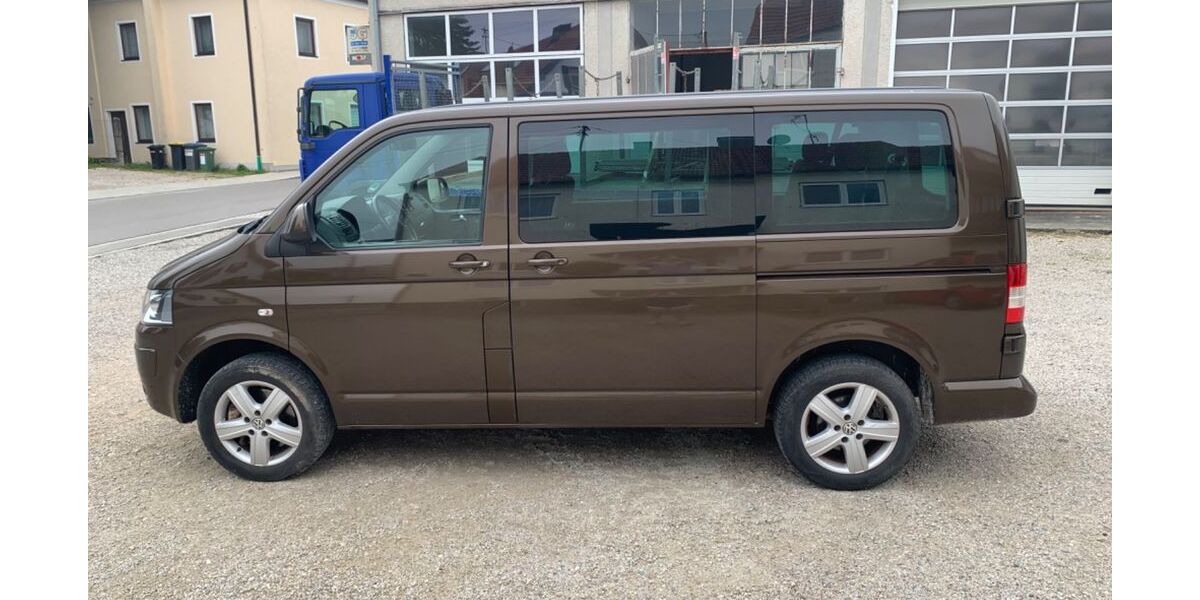 VW T5 Caravelle 127.000 km 20.000 &euro; Aresing 86561