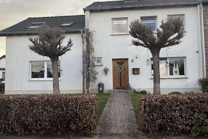Haus Stolberg - 7 Zimmer, 155 m&sup2;, 520.000&euro; | Angebot:26692300