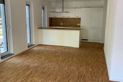 Wohnung zum Mieten in Erlangen 1.539,30 € 101.27 m² 3 zimmer