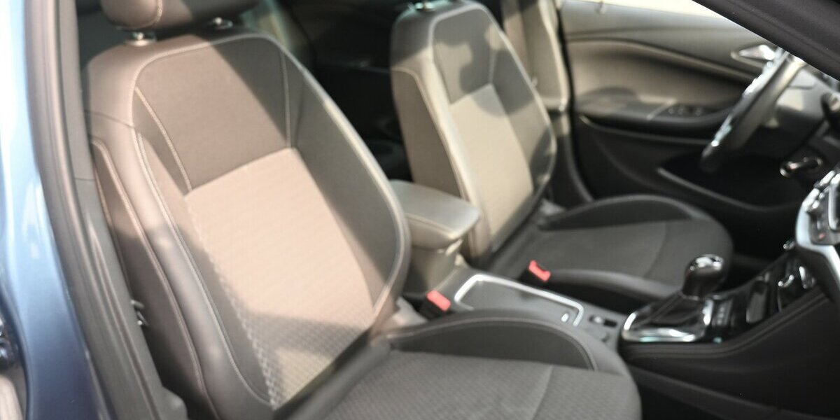 Opel Astra ST1.6 CDTI*Innovation*Aut Navi eSHD Leder 111.000 km 9.990 &euro; Seevetal - Hittfeld 21218