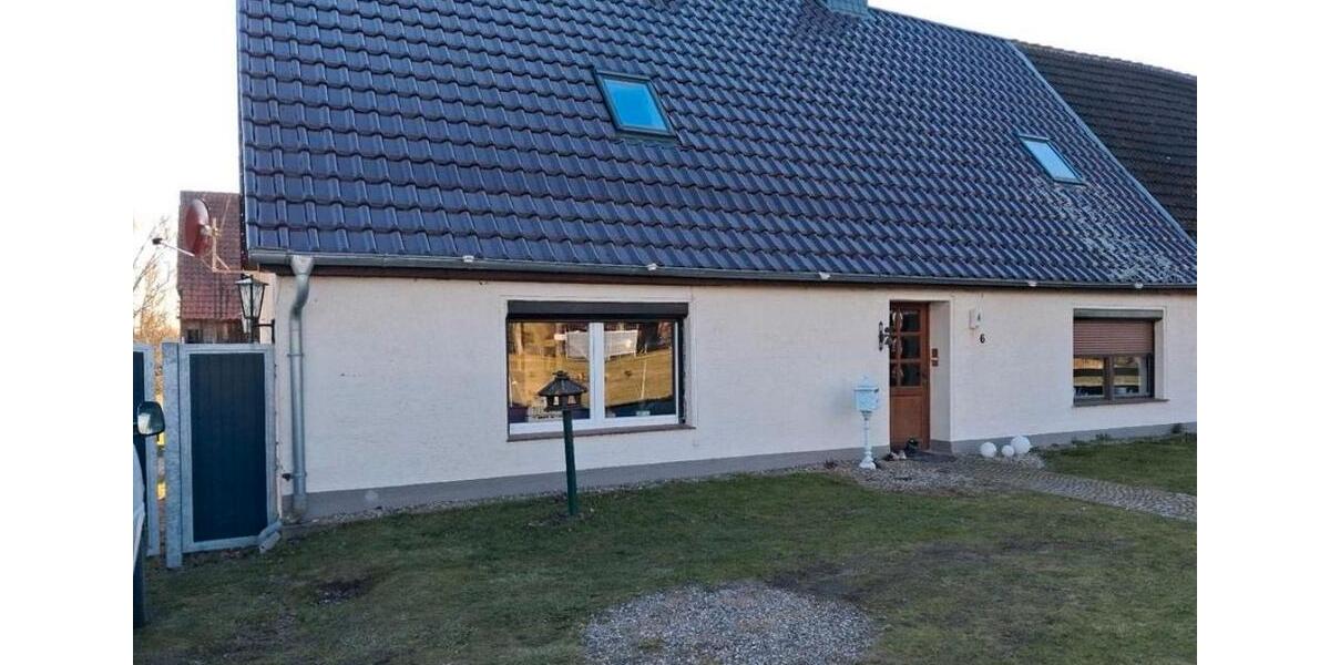 Doppelhaushälfte Dorf Mecklenburg - 5 Zimmer, 150 m&sup2;, 225.000&euro; | Angebot:26523774