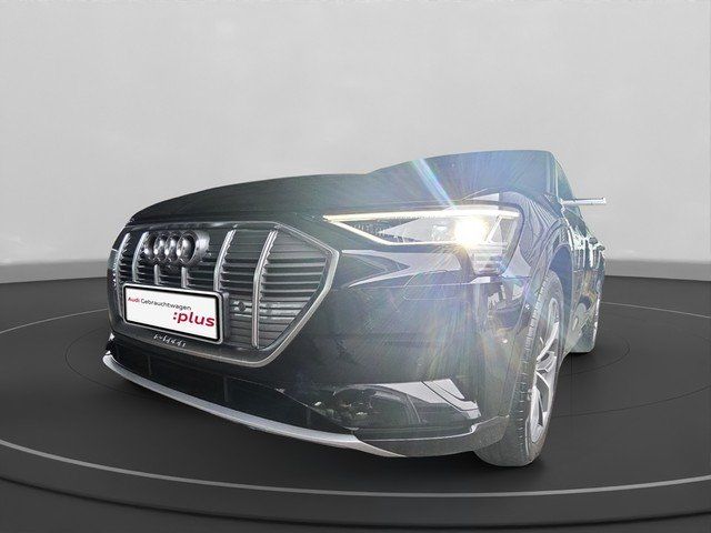 Audi e-tron 90.201 km 35.480 € Baden Baden 76532