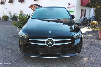 Mercedes B 180
