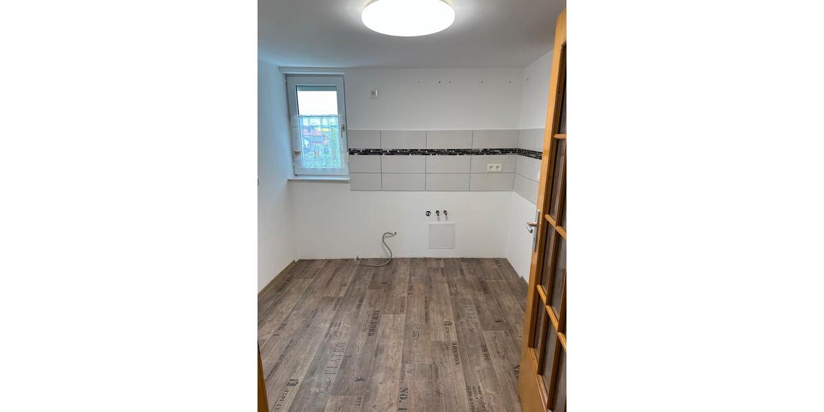 Mehrfamilienhaus, Wohnhaus Homberg (Efze) - 5 Zimmer, 150 m&sup2;, 170.000&euro; | Angebot:26662746