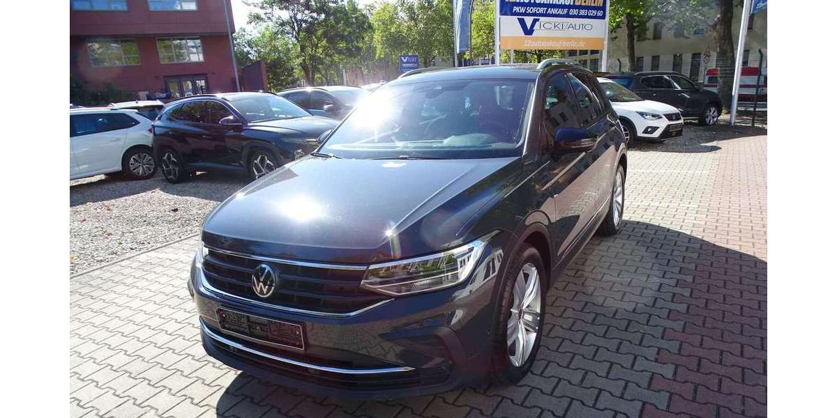 VW Tiguan 84.611 km 26.900 &euro; Berlin 12359