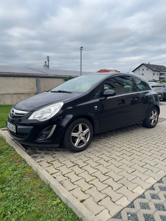 Opel Corsa 168.586 km 2.199 € Gießen 35398