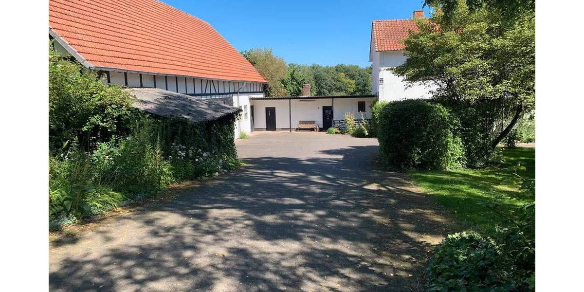 Mehrfamilienhaus, Wohnhaus Korbach Helmscheid - 7 Zimmer, 130 m&sup2;, 349.000&euro; | Angebot:26128048