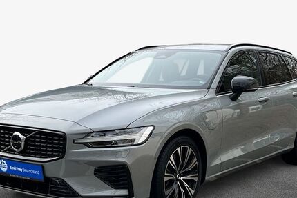Volvo V60 6.250 km 59.890 € München 80809