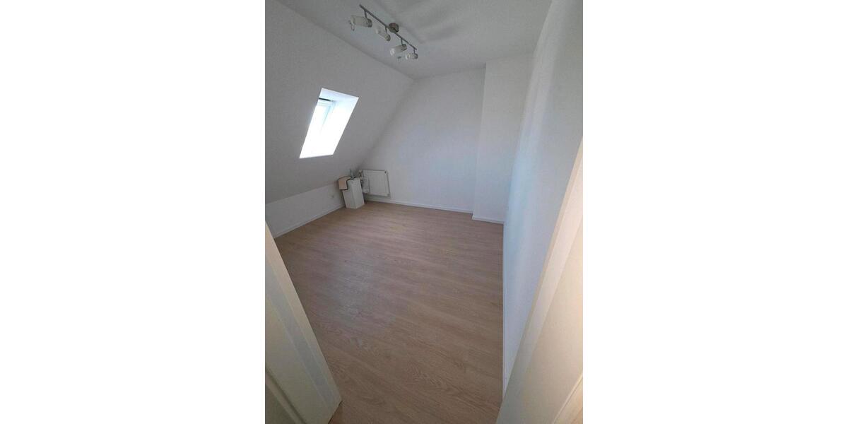 Maisonettenwohnung Bremen Gröpelingen - 4 Zimmer, 75 m&sup2;, 930&euro; | Angebot:26335289