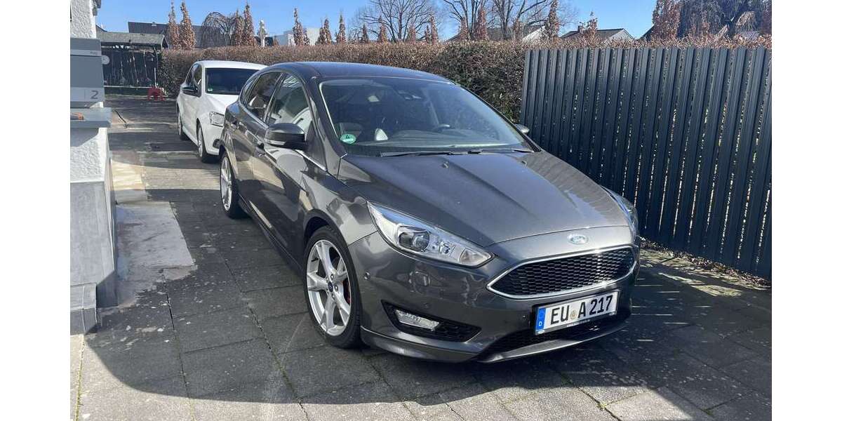 Ford Focus 125.500 km 7.500 &euro; Euskirchen 53881