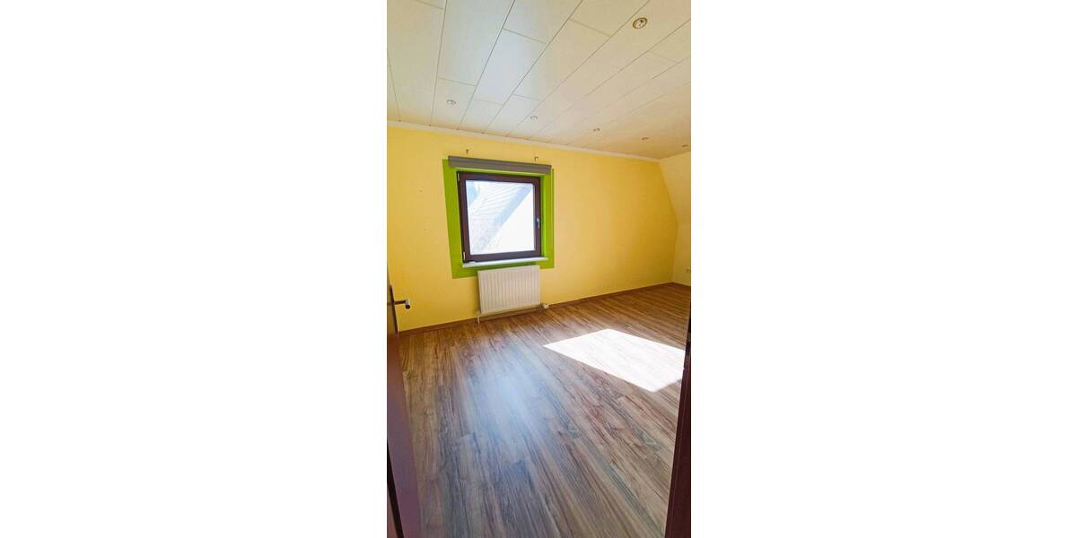 Einfamilienhaus Berlin Spandau - 6 Zimmer, 135 m&sup2;, 500.000&euro; | Angebot:26875779