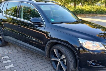 VW Tiguan 246.000 km 5.800 € Gleißenberg 93477