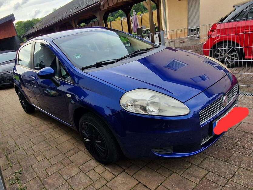 Fiat Punto 185.000 km 1.999 € Ehringshausen 35630