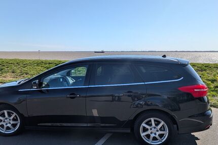 Ford Focus 27.000 km 9.500 &euro; Brunsbüttel 25541