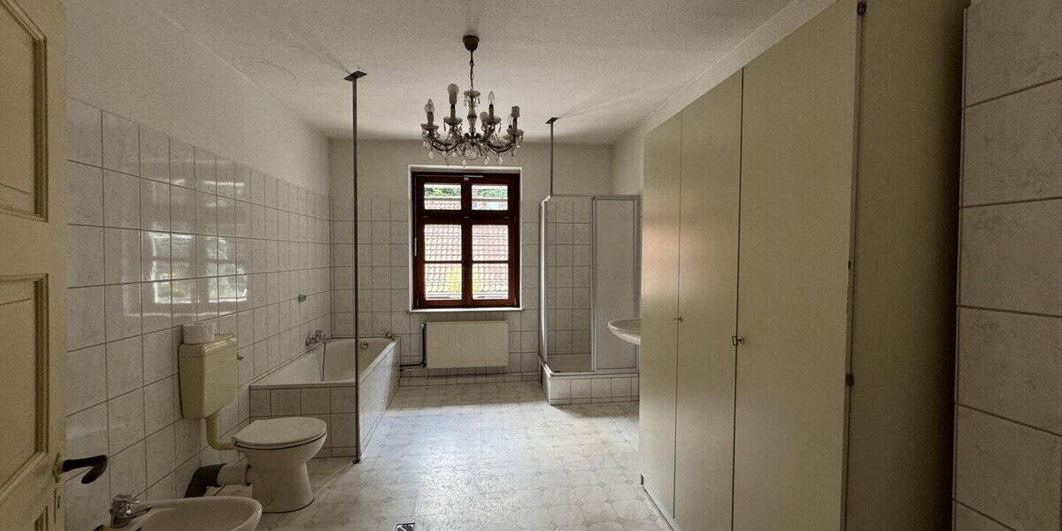 Mehrfamilienhaus, Wohnhaus Munster/Oerrel Oerrel - 7 Zimmer, 230 m&sup2;, 290.000&euro; | Angebot:26402115
