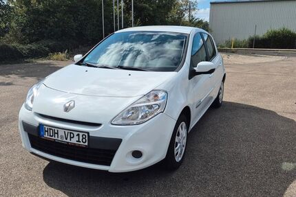 Renault Clio 100.567 km 3.880 &euro; Herbrechtingen 89542