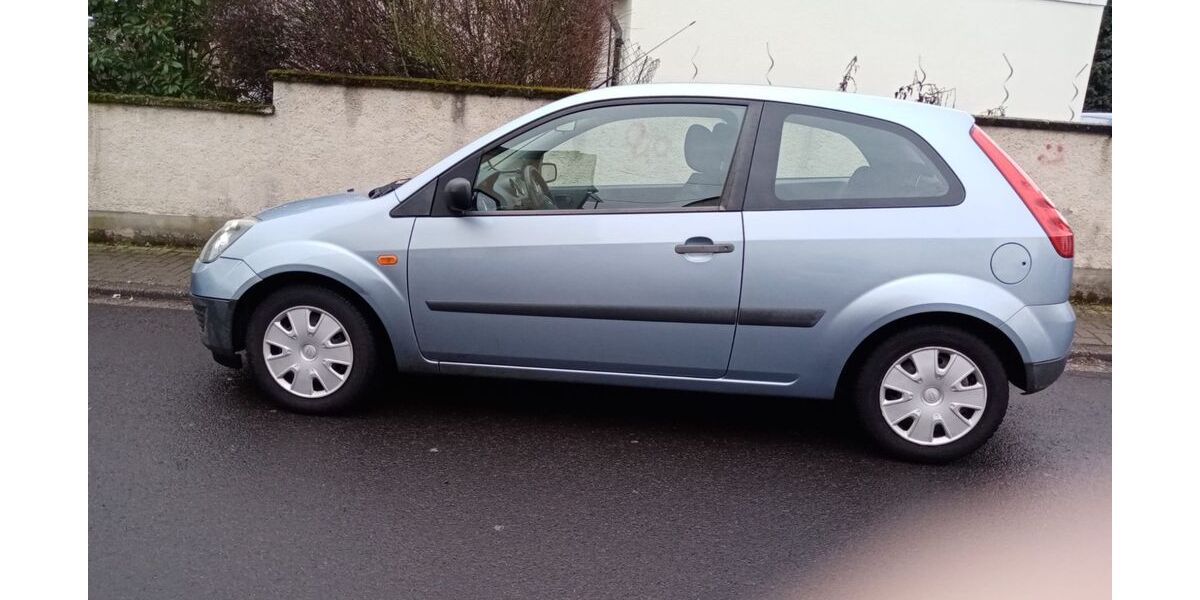 Ford Fiesta 140.812 km 1.400 &euro; Plaidt 56637