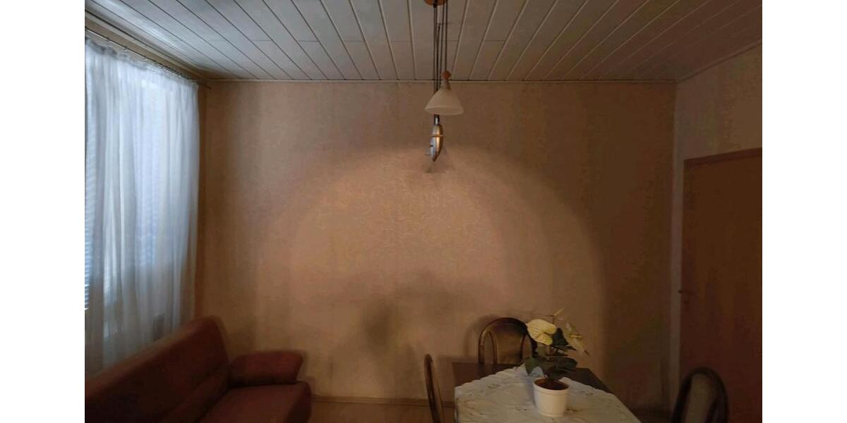 Doppelhaushälfte Wadgassen - 6 Zimmer, 100 m&sup2;, 84.000&euro; | Angebot:26248689