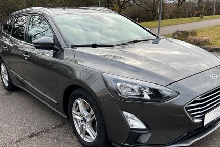 Ford Focus 128.120 km 9.999 &euro; Stuttgart 70469