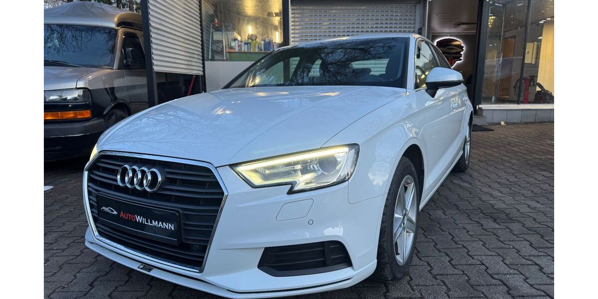 Audi A3 130.211 km 14.990 &euro; münchen 81671