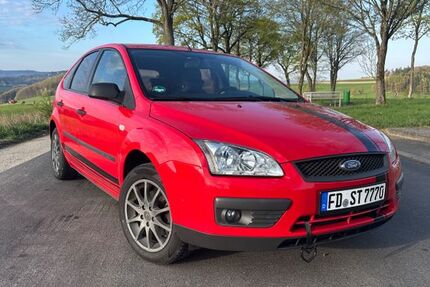 Ford Focus 241.000 km 2.150 &euro; Hilders 36115