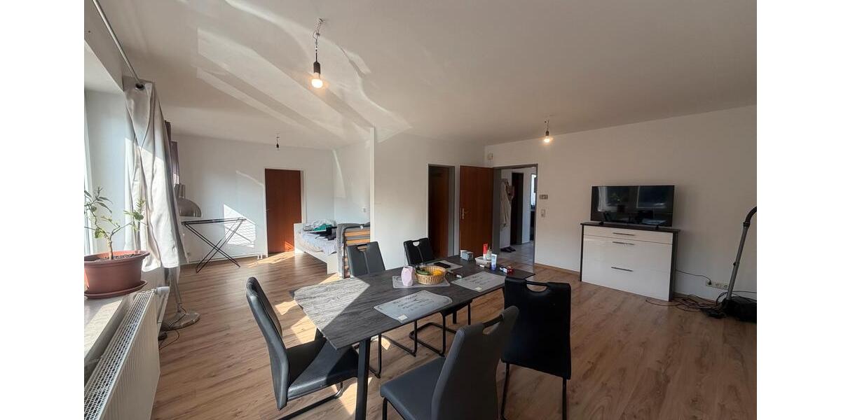 Erdgeschoßwohnung Lübeck Sankt Lorenz Nord - 5 Zimmer, 110 m&sup2;, 2.500&euro; | Angebot:25437021