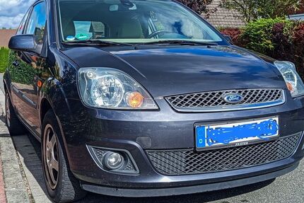Ford Fiesta 235.100 km 1.400 € Rümpel 23843
