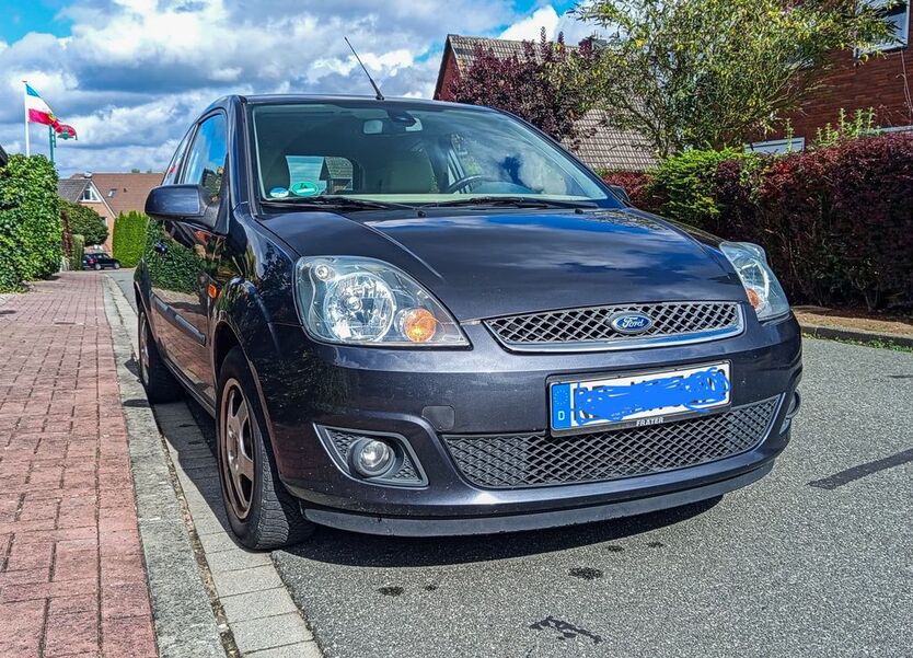 Ford Fiesta 235.100 km 1.400 € Rümpel 23843