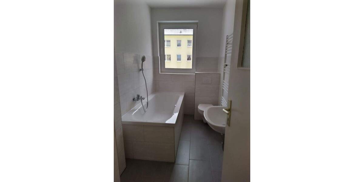 Etagenwohnung Plattenburg OT Glöwen Glöwen - 2 Zimmer, 49 m&sup2;, 295&euro; | Angebot:24793281