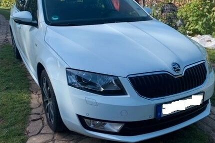 Skoda Octavia 118.000 km 10.900 &euro; Rhönblick 98617