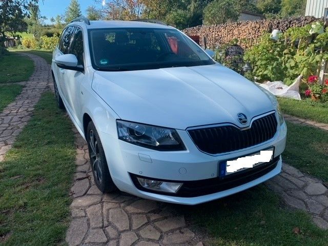 Skoda Octavia 118.000 km 10.900 &euro; Rhönblick 98617