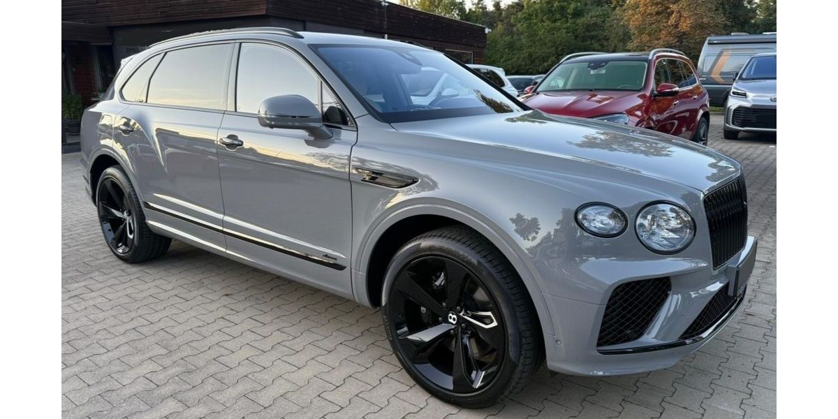 Bentley Bentayga 7.200 km 294.900 &euro; Dresden 01237