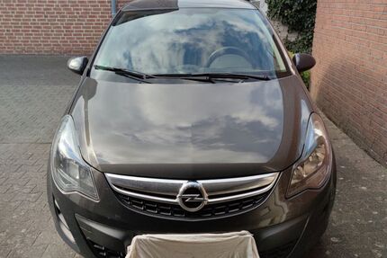 Opel Corsa 89.100 km 4.900 &euro; Lippstadt 59556