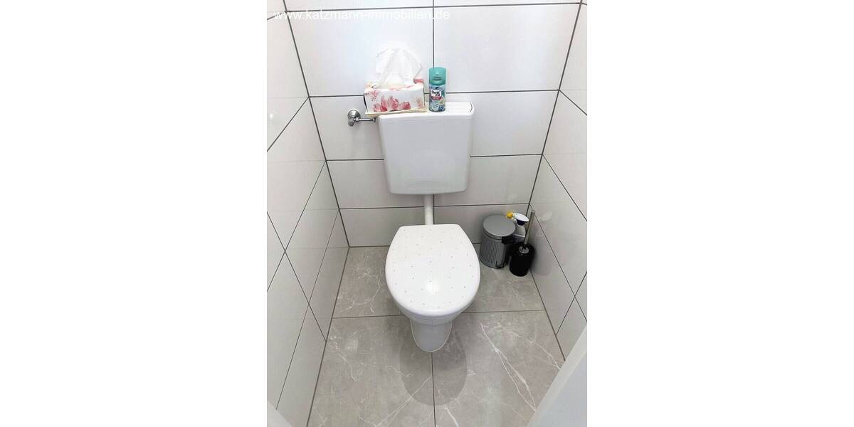 Gewerbeobjekt Kerpen Sindorf - 4 Zimmer, 109 m&sup2;, 952&euro; | Angebot:25749014