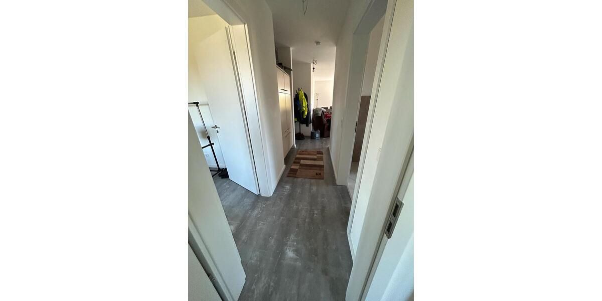 Etagenwohnung Bremerhaven Schiffdorferdamm - 3.5 Zimmer, 92 m&sup2;, 1.410&euro; | Angebot:26396712