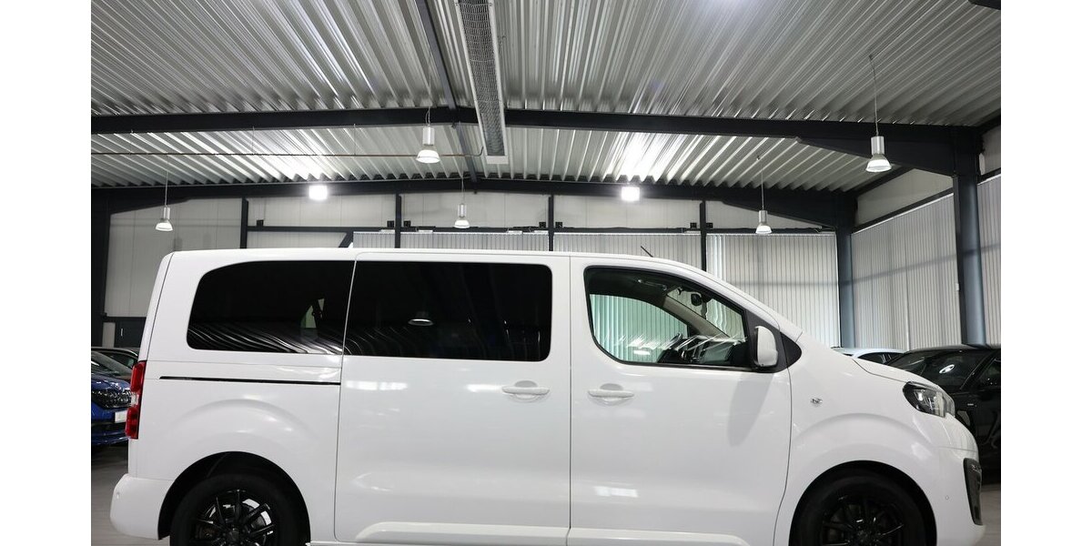 Peugeot Traveller 150 BLUE-HDI EXPERT ACTIVE L2 / 5-SITZ 50.000 km 27.444 &euro; Hamm 59077