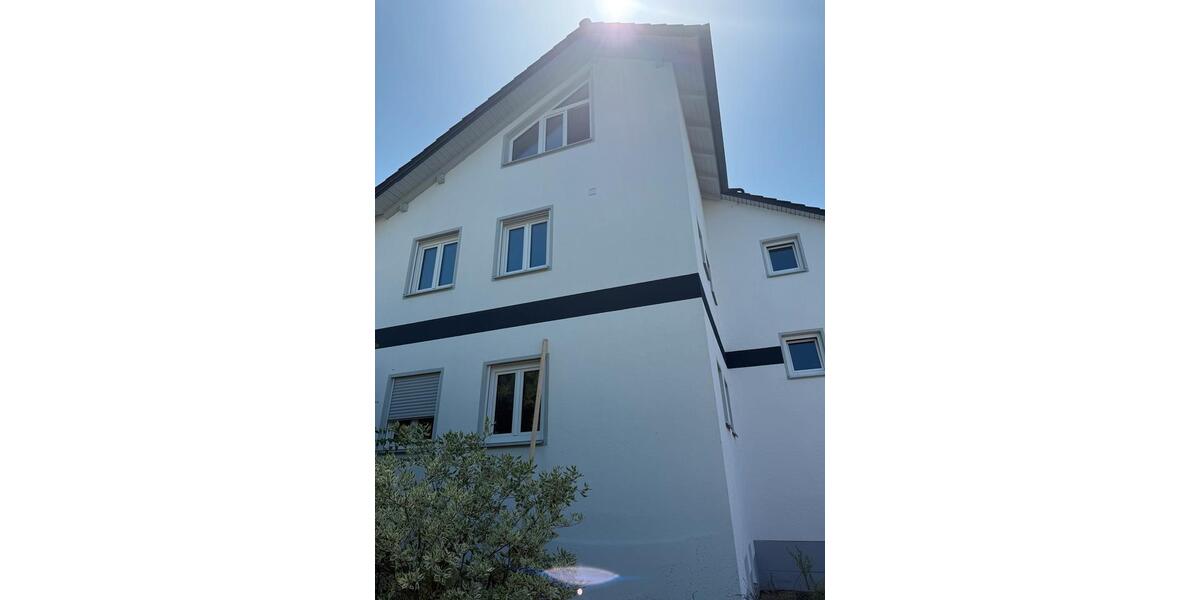 Dachgeschoßwohnung Vilsbiburg - 3 Zimmer, 78 m&sup2;, 790&euro; | Angebot:26123364