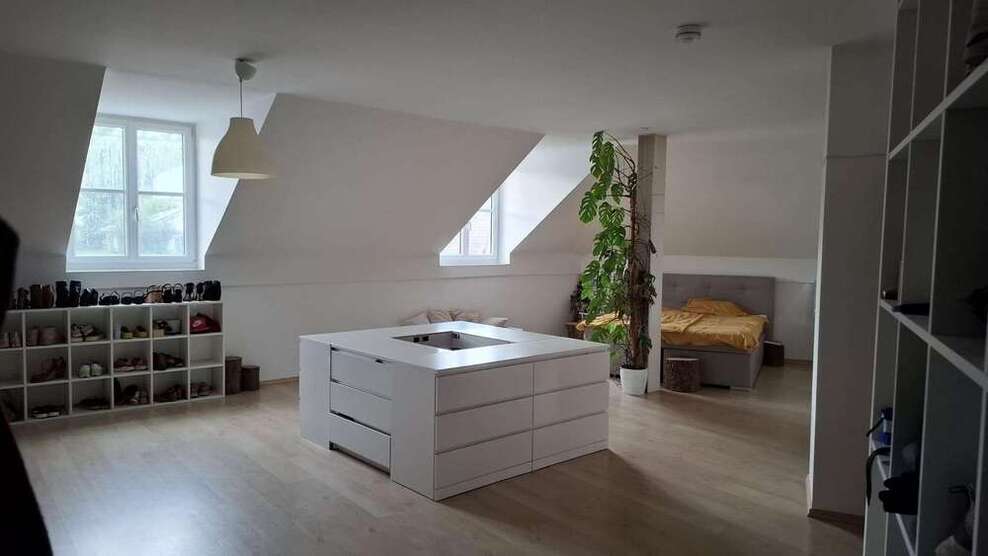 Wohnung zum Kaufen in Deggendorf 318.000 € 120 m²