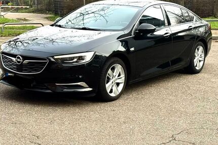 Opel Insignia 139.000 km 13.999 &euro; Karlsruhe 76189
