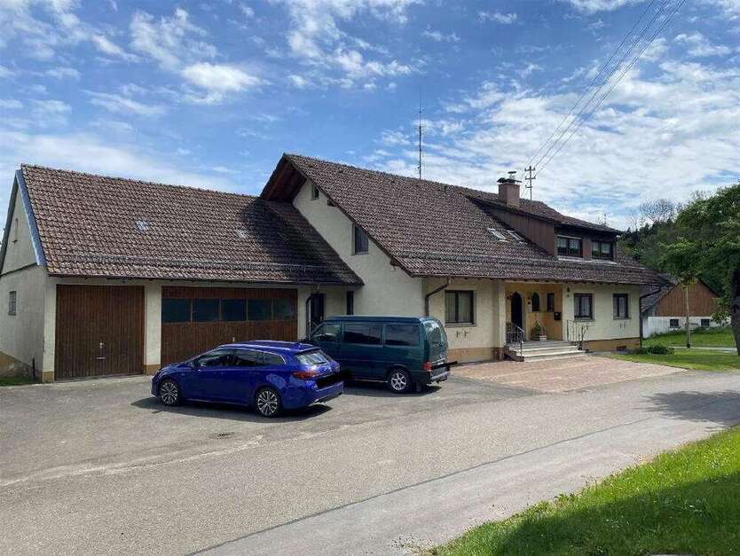 Haus zum Kaufen in Ostrach-Egelreute 690.000 € 237 m²
